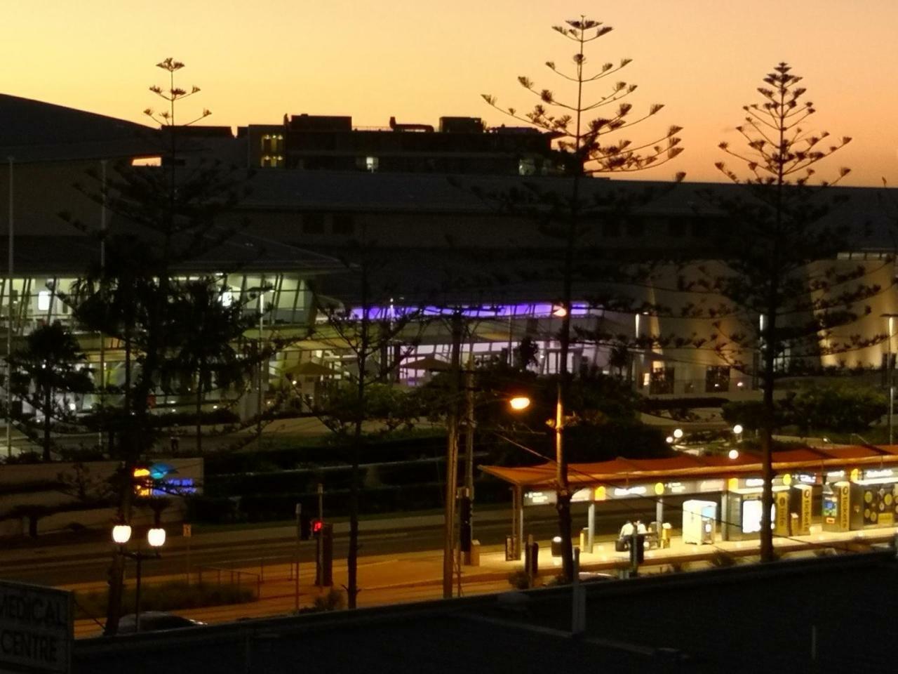 Broadbeach Gold Coast Exterior photo