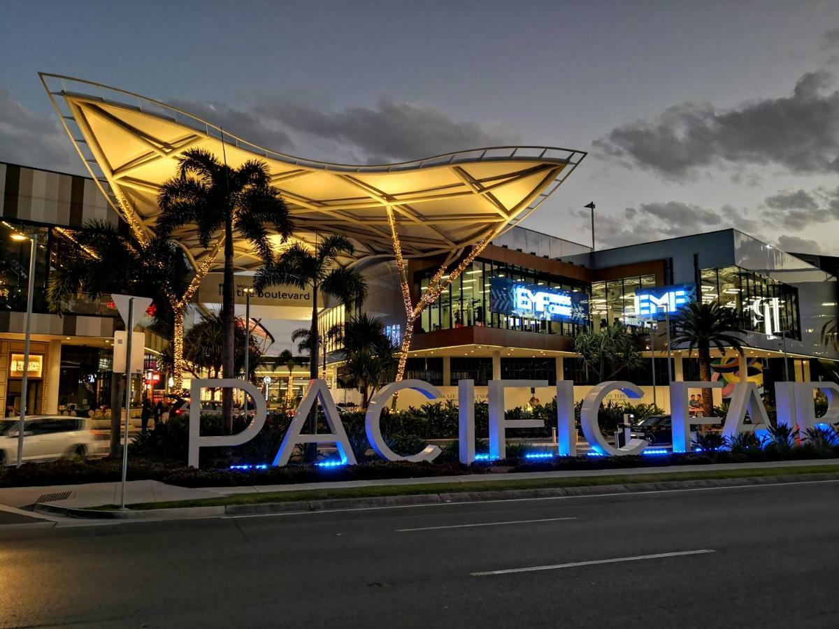 Broadbeach Gold Coast Exterior photo